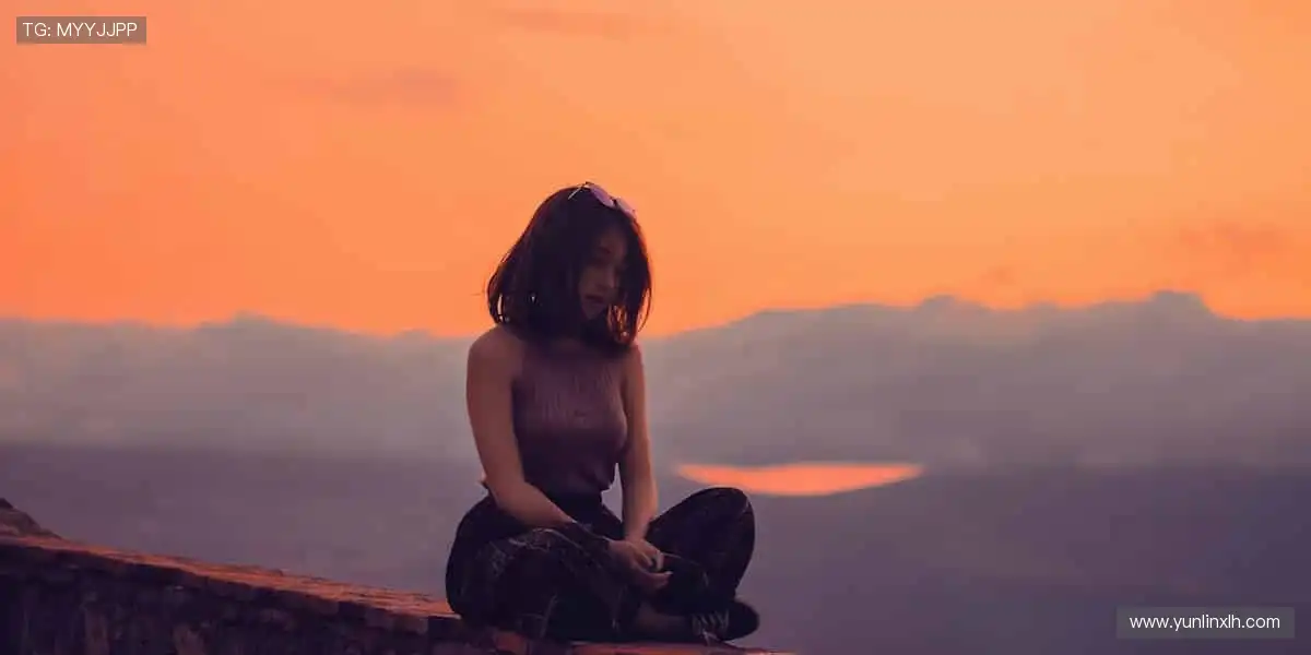 🎁独家周边来袭！限量款球星签名，让热爱触手可及🏅